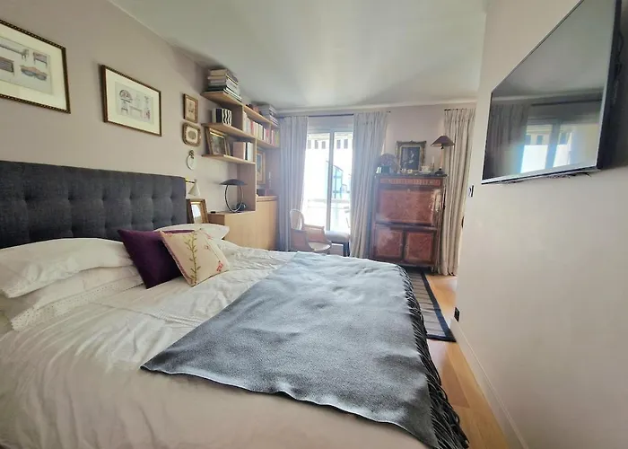 Iconic Area In - Elegant Parisian Apartman
