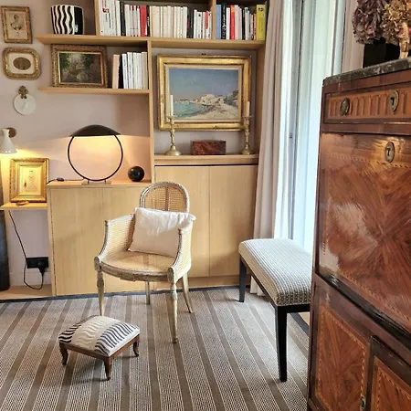 Iconic Area In - Elegant Parisian * 巴黎