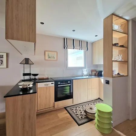 Apartament Iconic Area In - Elegant Parisian Paryż